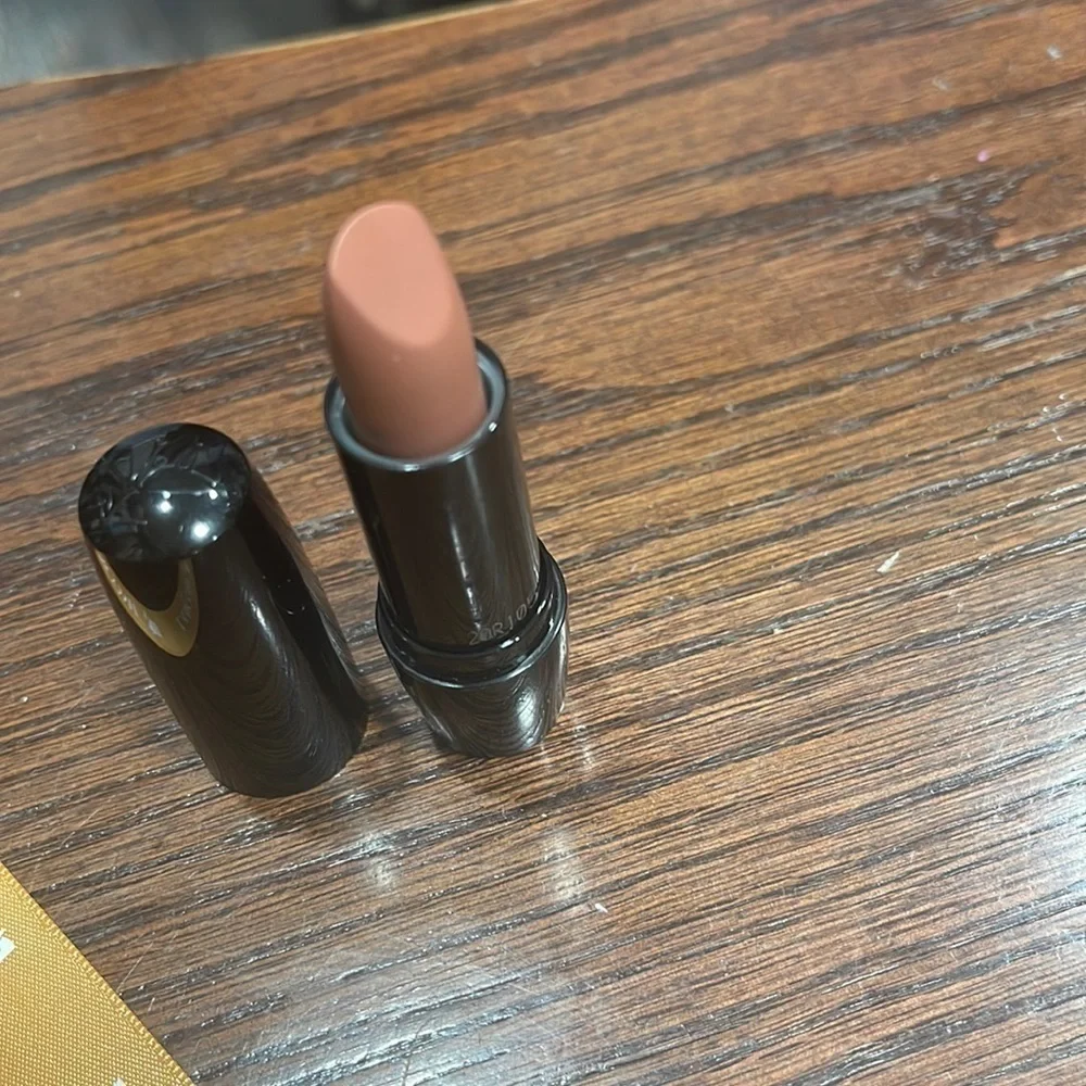 Lancôme color design lipstick 128 - inconspicuous (matte )